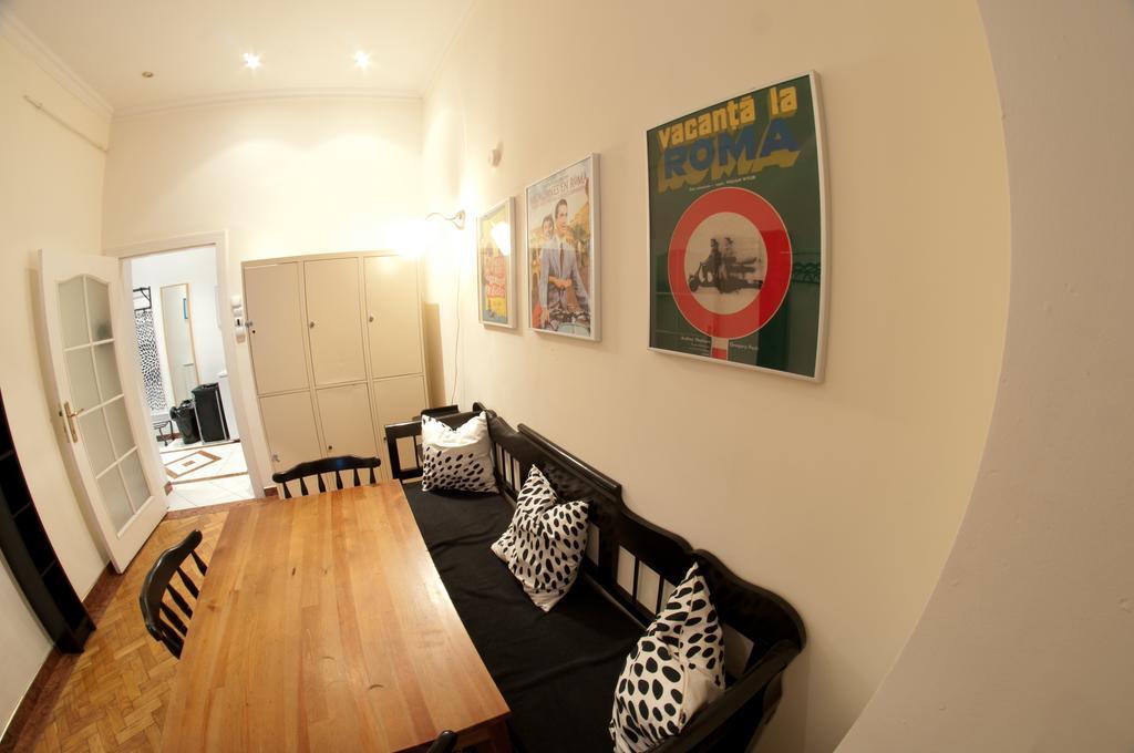 11Th Hour Cinema Hostel Budapest Bilik gambar