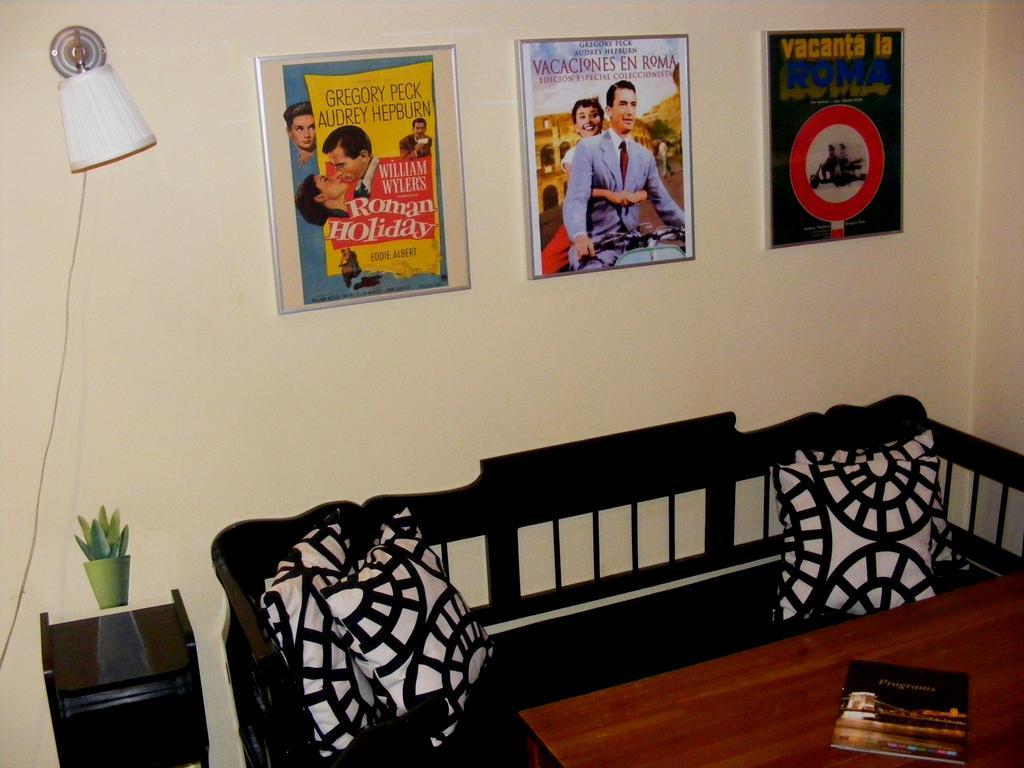 11Th Hour Cinema Hostel Budapest Bilik gambar